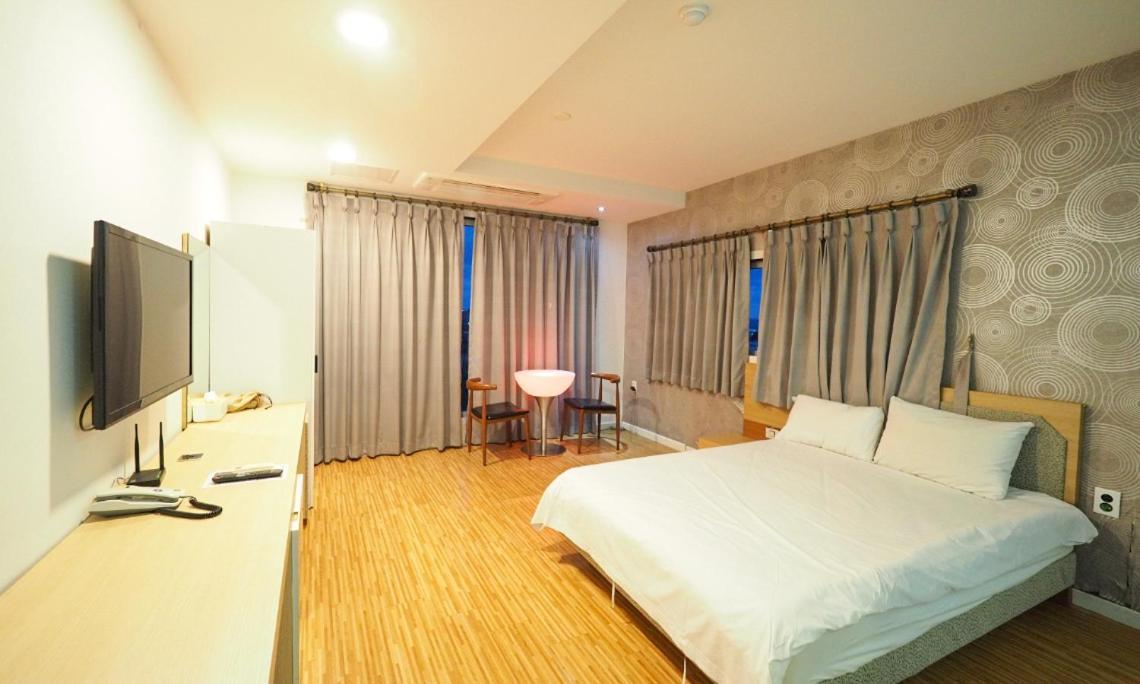 Aurora Hotel Jeju Exterior foto